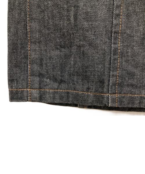 BURBERRY BLUE LABEL（バーバリー ブルー レーベル）BURBERRY BLUE LABEL (バーバリー ブルー レーベル) ベルト付デニムスカート ブラック サイズ:SIZE 38の古着・服飾アイテム