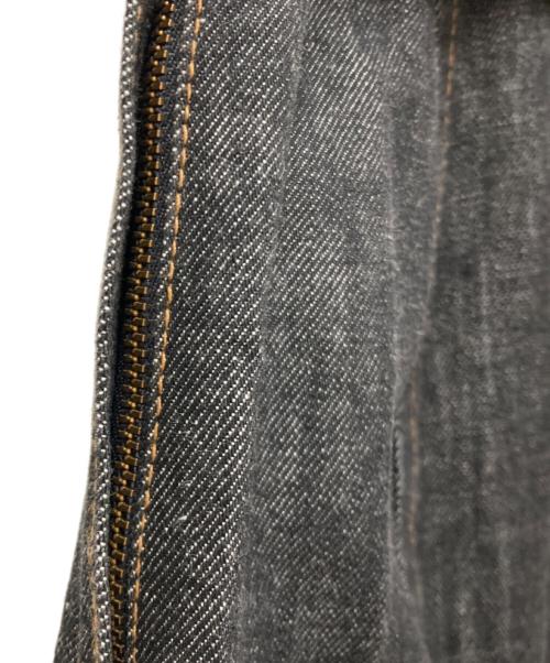 BURBERRY BLUE LABEL（バーバリー ブルー レーベル）BURBERRY BLUE LABEL (バーバリー ブルー レーベル) ベルト付デニムスカート ブラック サイズ:SIZE 38の古着・服飾アイテム