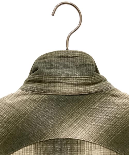 LEE（リー）LEE (リー) オンブレチェックチェックシャツ カーキ サイズ:SIZE XLの古着・服飾アイテム