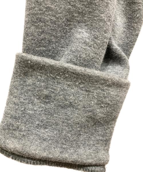 MONCLER（モンクレール）MONCLER (モンクレール) ロゴ刺繍プルオーバーパーカー グレー サイズ:SIZE Sの古着・服飾アイテム