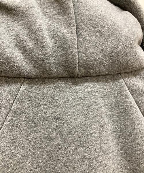 MONCLER（モンクレール）MONCLER (モンクレール) ロゴ刺繍プルオーバーパーカー グレー サイズ:SIZE Sの古着・服飾アイテム