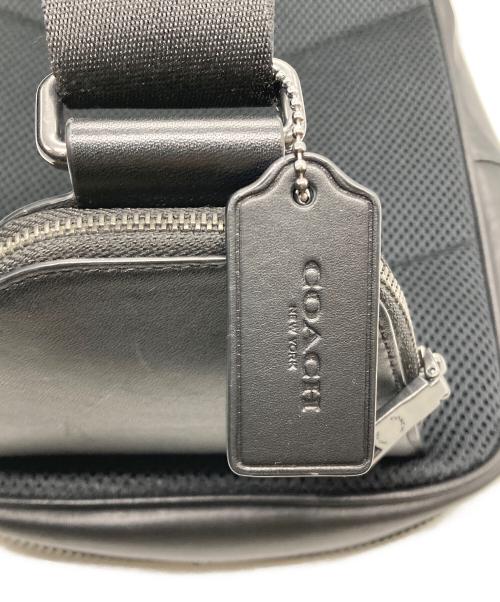 COACH（コーチ）COACH (コーチ) イーサン パック・シグネチャー キャンバス ベージュの古着・服飾アイテム
