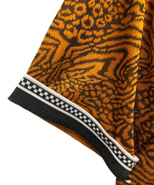 SUPREME（シュプリーム）Supreme (シュプリーム) UMBRO (アンブロ) Jacquard Animal Print Soccer Jersey オレンジ サイズ:SIZE Lの古着・服飾アイテム