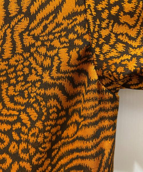 SUPREME（シュプリーム）Supreme (シュプリーム) UMBRO (アンブロ) Jacquard Animal Print Soccer Jersey オレンジ サイズ:SIZE Lの古着・服飾アイテム