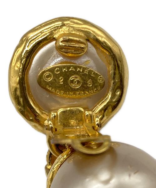 CHANEL（シャネル）CHANEL (シャネル) ココマークパールドロップイヤリングの古着・服飾アイテム