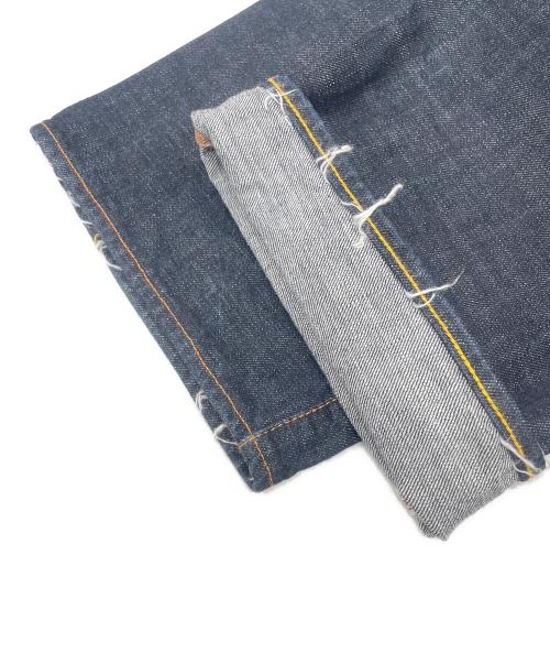 EVISU（エヴィス）EVISU (エヴィス) 刺繍デニムパンツ インディゴ サイズ:81cm(W32)の古着・服飾アイテム