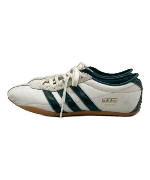adidas（アディダス）adidas (アディダス) ローカットスニーカー　Tokyo アイボリー×グリーン サイズ:SIZE 24cmの古着・服飾アイテム