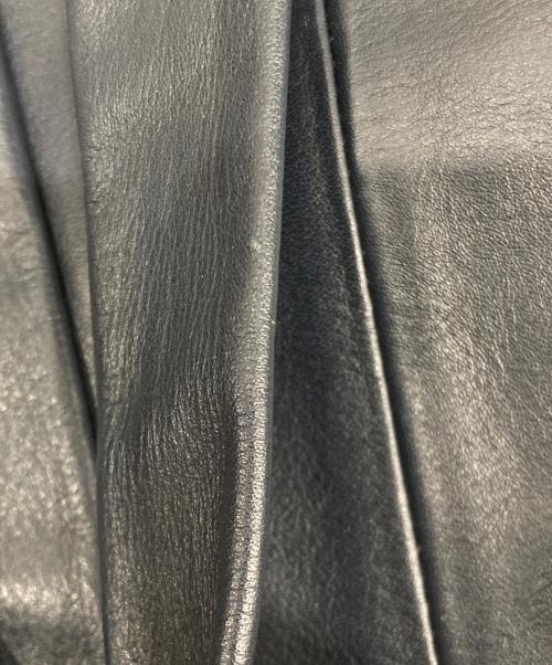 CAMPER（カンペール）CAMPER (カンペール) GLOBOレザーバックパック ネイビーの古着・服飾アイテム