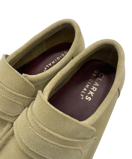 CLARKS（クラークス）CLARKS (クラークス) WallabeeLoafer ベージュ サイズ:25.5cmの古着・服飾アイテム