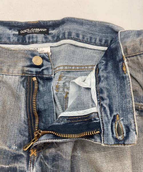 DOLCE & GABBANA（ドルチェ＆ガッバーナ）DOLCE & GABBANA (ドルチェ＆ガッバーナ) バックジップダメージ加工デニムパンツ インディゴ サイズ:SIZE 54 未使用品の古着・服飾アイテム