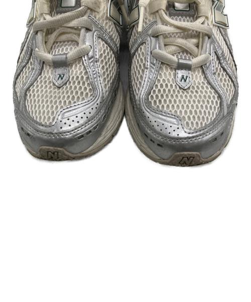 NEW BALANCE（ニューバランス）NEW BALANCE (ニューバランス) M1906REE ホワイト サイズ:SIZE 27cmの古着・服飾アイテム