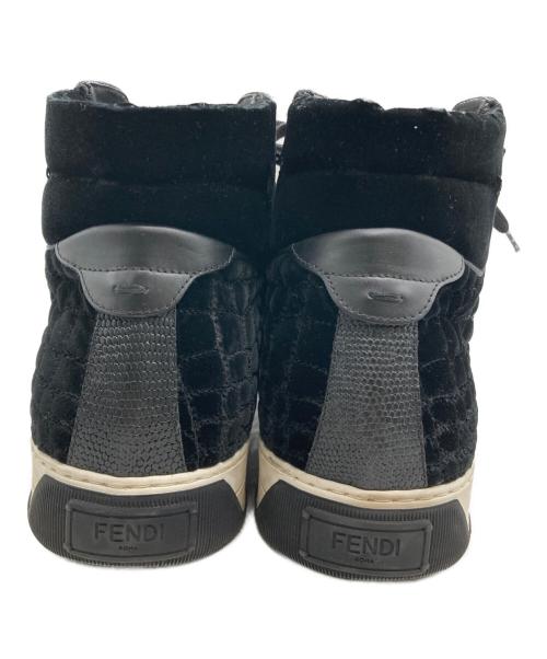 FENDI（フェンディ）FENDI (フェンディ) クロコ柄ベルベットスニーカー ブラック サイズ:SIZE8の古着・服飾アイテム