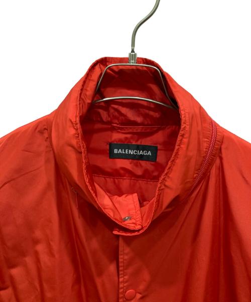 BALENCIAGA（バレンシアガ）BALENCIAGA (バレンシアガ) バックロゴプリントナイロンブルゾン Back Logo Nylon Jacket レッド サイズ:50の古着・服飾アイテム