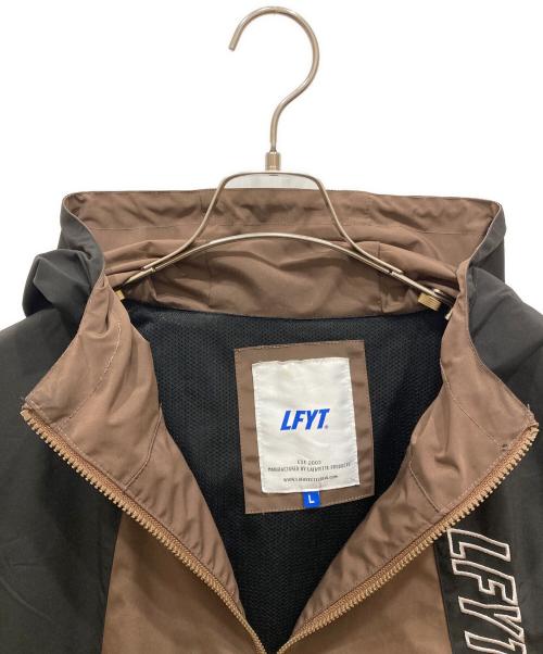 LFYT（エルエフワイティー）LFYT (エルエフワイティー) REFLECTOR TRACK JACKET ブラウン×ブラック サイズ:SIZE Lの古着・服飾アイテム