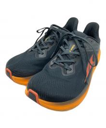 asics（アシックス）の古着「ランニングシューズ」｜ブラック×オレンジ