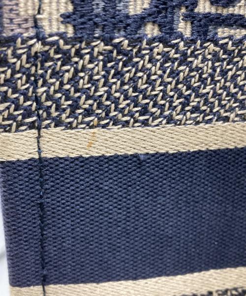 Christian Dior（クリスチャン ディオール）Christian Dior (クリスチャン ディオール) Book Tote バッグ ミディアム ネイビーの古着・服飾アイテム