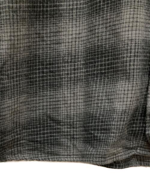 LFYT（エルエフワイティー）LFYT (エルエフワイティー) NEP TWILL CHECK BAND COLLAR SHIRT グレー サイズ:SIZE XXLの古着・服飾アイテム