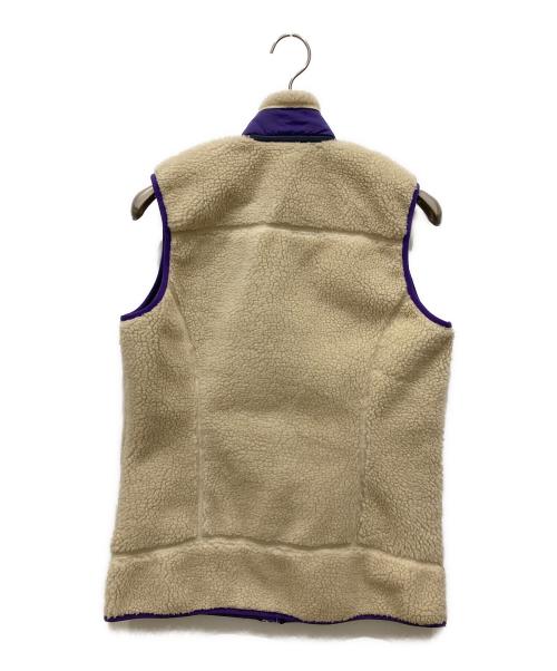Patagonia（パタゴニア）Patagonia (パタゴニア) クラシックレトロXベスト アイボリー×パープル サイズ:SIZE Mの古着・服飾アイテム