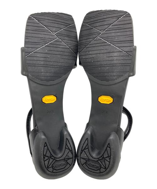 SHISEI（シセイ）SHISEI (シセイ) パテッドサンダル　PADDED SANDALS ブラック サイズ:SIZE 36の古着・服飾アイテム