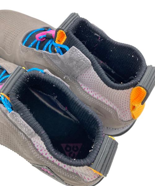 NIKE ACG（ナイキエーシージー）NIKE ACG (ナイキエーシージー) RUCKEL RIDGE グレー×ピンク サイズ:SIZE 27.5cmの古着・服飾アイテム