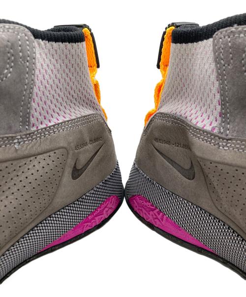 NIKE ACG（ナイキエーシージー）NIKE ACG (ナイキエーシージー) RUCKEL RIDGE グレー×ピンク サイズ:SIZE 27.5cmの古着・服飾アイテム