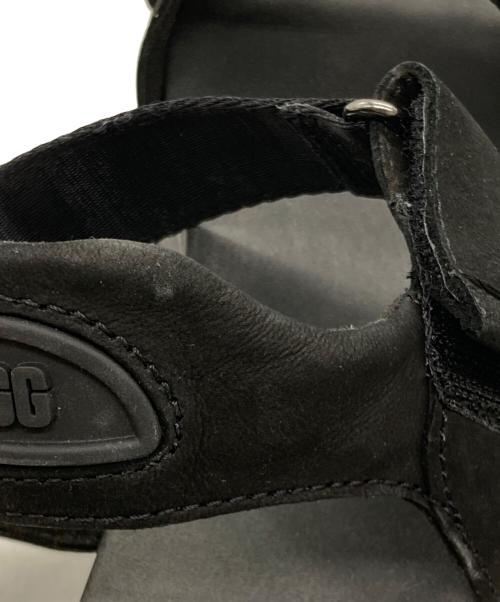 UGG（アグ）UGG (アグ) Snidel (スナイデル) Ashton Ankle ストラップサンダル ブラック サイズ:SIZE 25cmの古着・服飾アイテム