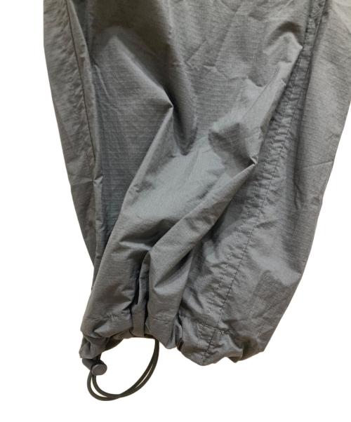 DAIWA PIER39（ダイワ ピア39）DAIWA PIER39 (ダイワ ピア39) TECH TRAVEL PANT グレー サイズ:Sの古着・服飾アイテム