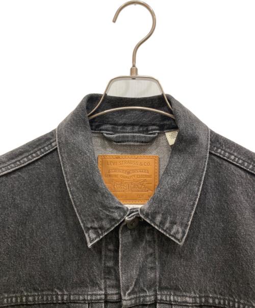 LEVI'S（リーバイス）LEVI'S (リーバイス) TYPEⅠトラッカージャケット ブラック サイズ:SIZE Mの古着・服飾アイテム