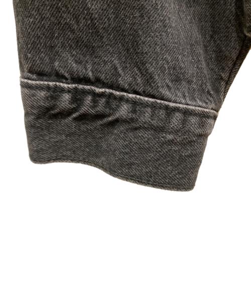 LEVI'S（リーバイス）LEVI'S (リーバイス) TYPEⅠトラッカージャケット ブラック サイズ:SIZE Mの古着・服飾アイテム