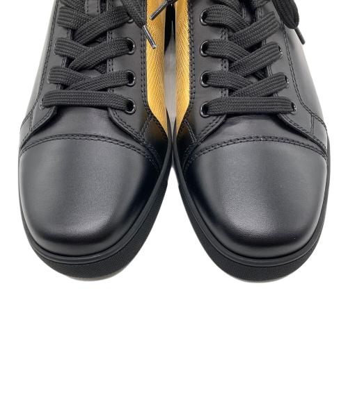 Christian Louboutin（クリスチャン・ルブタン）Christian Louboutin (クリスチャン・ルブタン) ローカットスニーカー ブラック×ゴールド サイズ:SIZE 42の古着・服飾アイテム