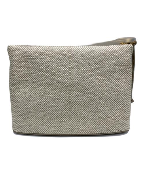 LOEWE（ロエベ）LOEWE (ロエベ) OBLONG POUCH ベージュの古着・服飾アイテム