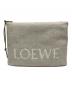 LOEWE（ロエベ）の古着「OBLONG POUCH」｜ベージュ
