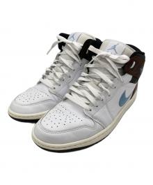 NIKE（ナイキ）の古着「エアジョーダン1 ミッド SE "ホワイト/ブラック/セイル/ブルーグレー"」｜ホワイト×ブラウン
