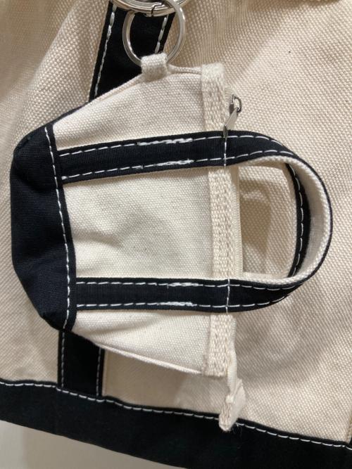 YA GOOD  IDEAS（ヤ グッド アイディアズ）YA GOOD  IDEAS (ヤ グッド アイディアズ) キャンバストートバッグ ホワイト×ブラックの古着・服飾アイテム