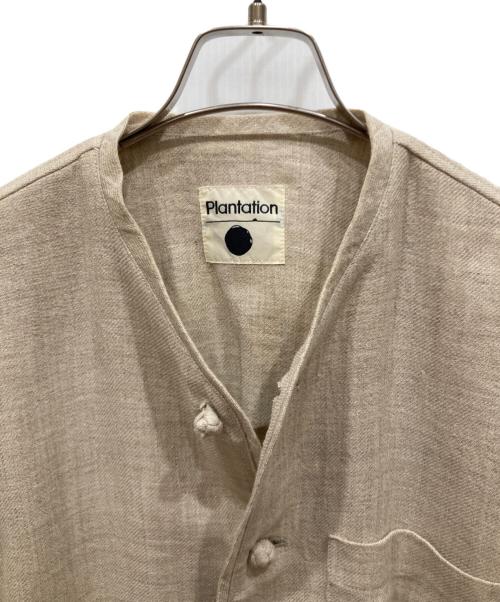plantation（プランテーション）plantation (プランテーション) ノーカラーチャイナジャケット ベージュ サイズ:SIZE Mの古着・服飾アイテム
