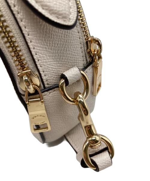COACH（コーチ）COACH (コーチ) パームツリーショルダーバッグ アイボリーの古着・服飾アイテム