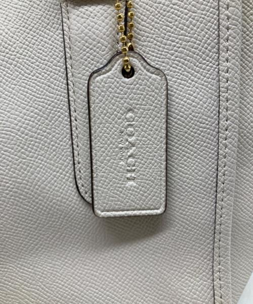 COACH（コーチ）COACH (コーチ) 2WAYショルダーバッグ アイボリーの古着・服飾アイテム