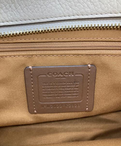 COACH（コーチ）COACH (コーチ) ショルダーバッグ ホワイトの古着・服飾アイテム