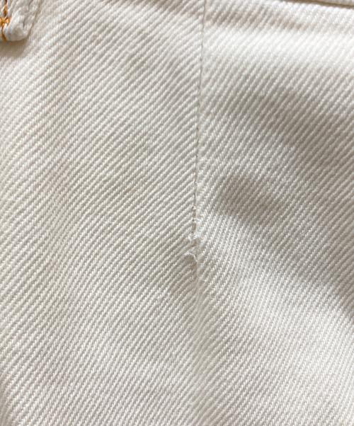 MM6 Maison Margiela（エムエムシックスメゾンマルジェラ）MM6 Maison Margiela (エムエムシックスメゾンマルジェラ) SUPER BLEACH JEANS アイボリー サイズ:SIZE Mの古着・服飾アイテム