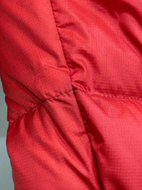 THE NORTH FACE（ザ ノース フェイス）THE NORTH FACE (ザ ノース フェイス) NUPTSE JKT レッド×ブラック サイズ:SIZE Mの古着・服飾アイテム