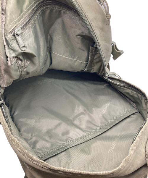 SUPREME（シュプリーム）Supreme (シュプリーム) Backpack カーキの古着・服飾アイテム