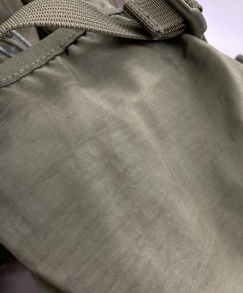SUPREME（シュプリーム）Supreme (シュプリーム) Backpack カーキの古着・服飾アイテム
