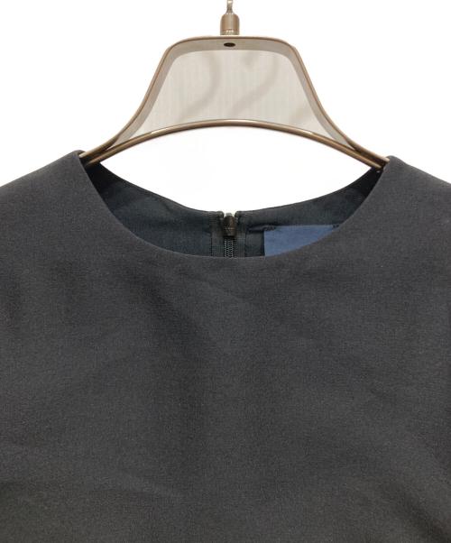 YORI（ヨリ）yori (ヨリ) シルキーホイップブラウス ブラック サイズ:SIZE 34の古着・服飾アイテム