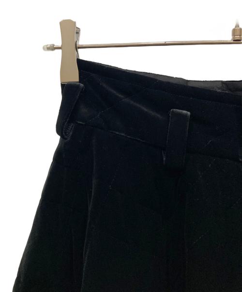 foufou（フーフー）foufou (フーフー) velvet quilting super flare skirt ブラック サイズ:SIZE 0の古着・服飾アイテム