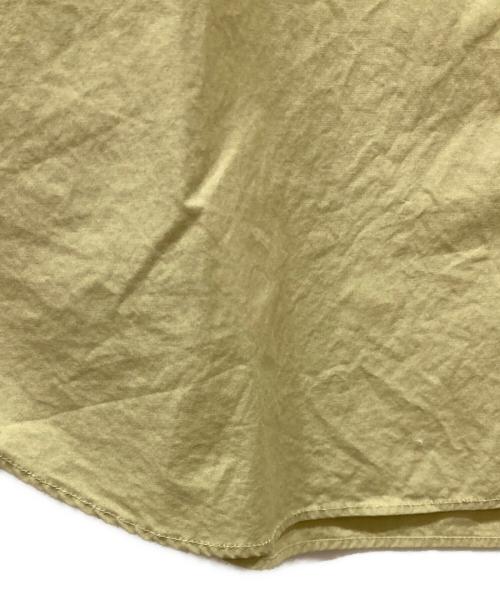 maison kitsune（メゾンキツネ）MAISON KITSUNE (メゾンキツネ) ボールドフォックスヘッドリラックスド シャツ イエロー サイズ:SIZE Lの古着・服飾アイテム