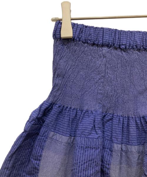 ISSEY MIYAKE（イッセイミヤケ）ISSEY MIYAKE (イッセイミヤケ) A-POC INSIDEスカート ブルー サイズ:SIZE 2の古着・服飾アイテム