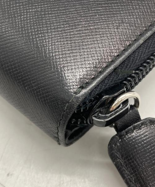 PRADA（プラダ）PRADA (プラダ) サフィアーノラウンドファスナー財布 ブラックの古着・服飾アイテム