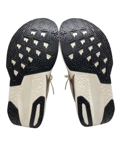 NEW BALANCE（ニューバランス）NEW BALANCE (ニューバランス) ローカットスニーカー　FuelCell Rebel ホワイト×ブラウン サイズ:SIZE 27.5cmの古着・服飾アイテム