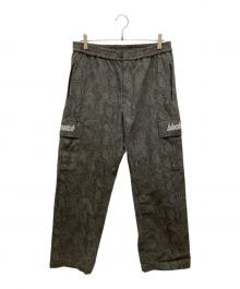 BlackEyePatch（ブラックアイパッチ）の古着「LOWERCASE LOGO PYTHON CARGO PANTS」｜カーキ
