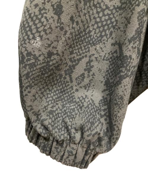 BlackEyePatch（ブラックアイパッチ）BlackEyePatch (ブラックアイパッチ) LOWERCASE LOGO PYTHON ANORAK カーキ サイズ:SIZE Lの古着・服飾アイテム
